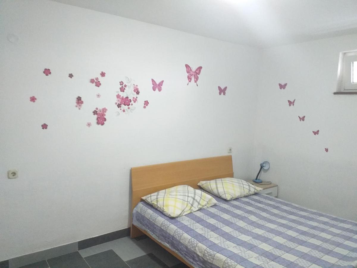 Apartmani Branka Ртина Екстер'єр фото